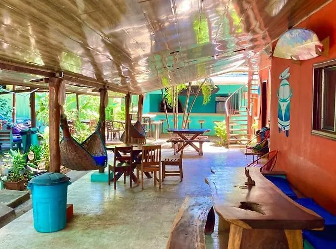 Coral Reef Surf And Camp * Tamarindo